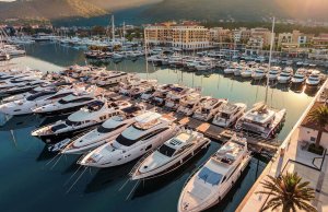 12 Metro Ormeggio Porto Turistico Porto Montenegro In Vendita