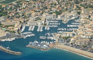 6 x 2.5 Metro Ormeggio Port De Frejus Porto Turistico In Vendita