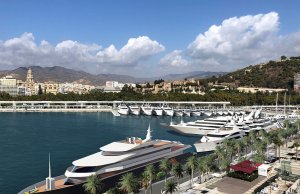 25 x 8 Metro Ormeggio Malaga San Andres Superyacht Porto Turistico In Vendita