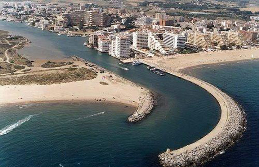 Santa Margarida, Roses Porto turistico - Ormeggi e posti barca