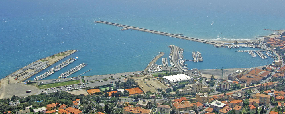 Imperia Porto turistico - Ormeggi e posti barca