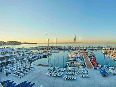 Port Calanova Porto turistico - Ormeggi e posti barca