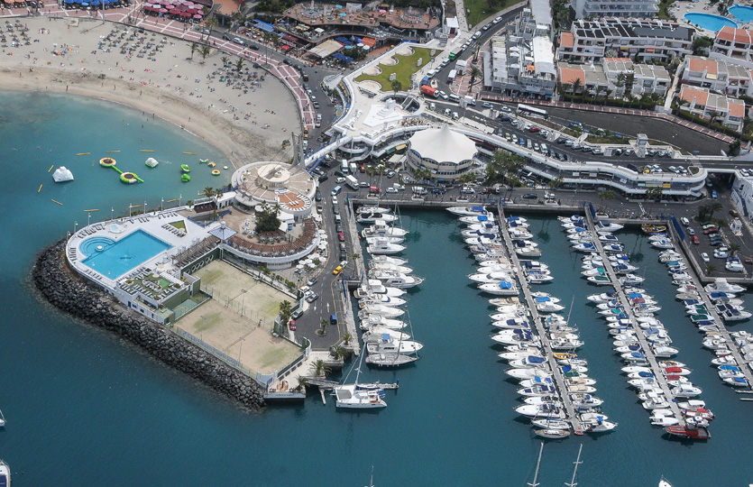 Puerto Colon Porto turistico - Maria Berths / Moorings