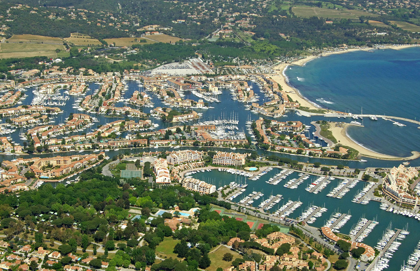 Porto turistico de Port Grimaud - Ormeggi e posti barca