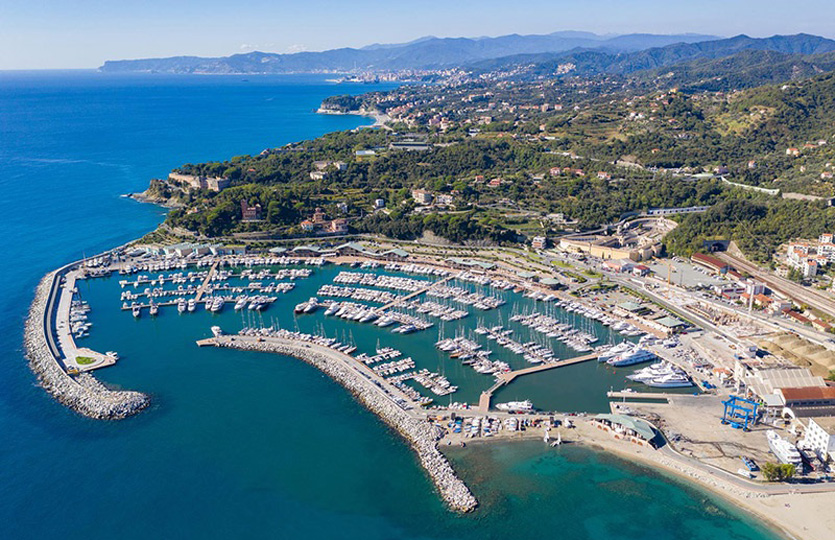 Porto turistico di Varazze - Ormeggi e posti barca