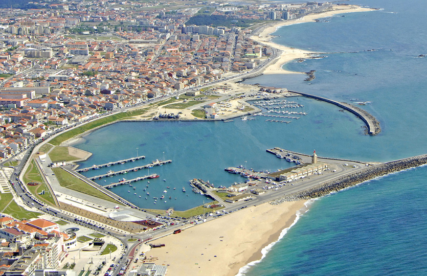 Porto turistico da Póvoa de Varzim - Ormeggi e posti barca